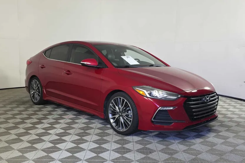 2018 Hyundai Elantra Sport photo 1