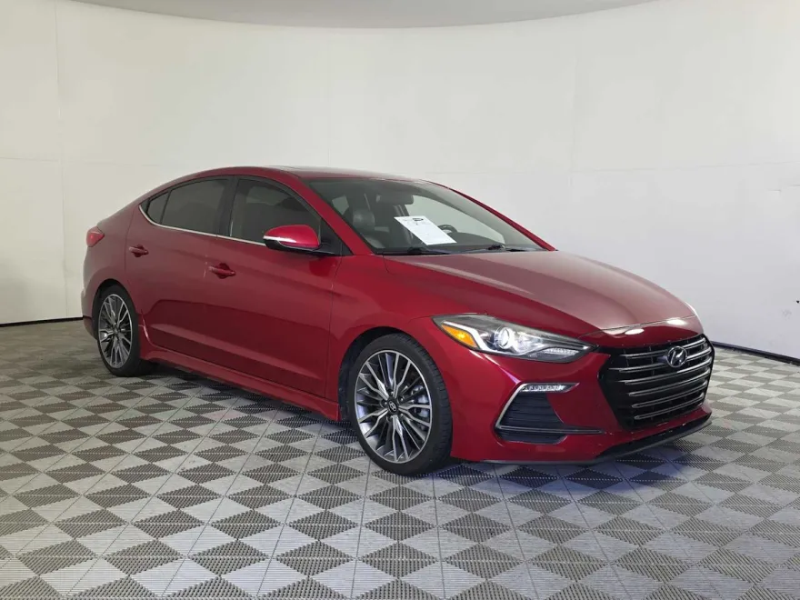 2018 Hyundai Elantra Sport photo 1