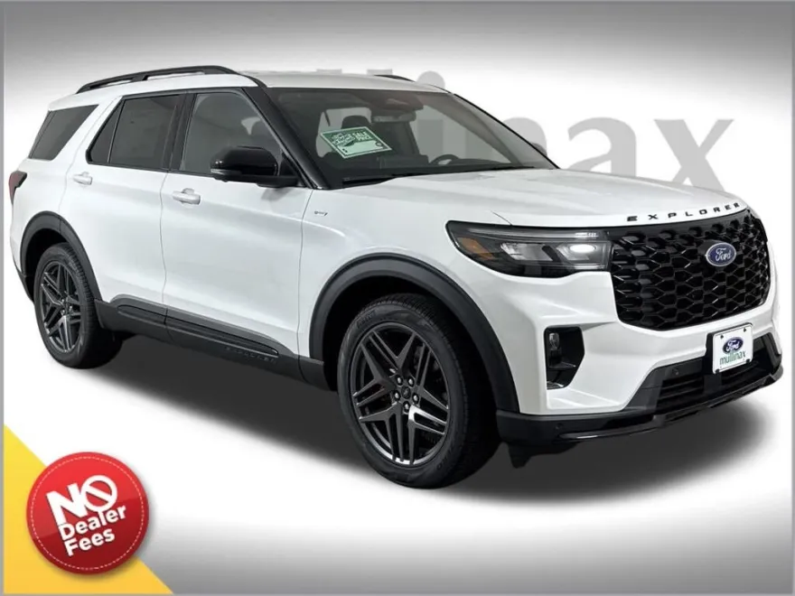 2025 Ford Explorer ST-Line photo 1