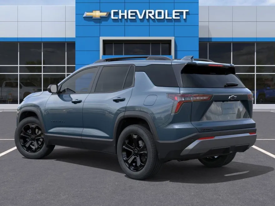2026 Chevrolet Equinox LT photo 1