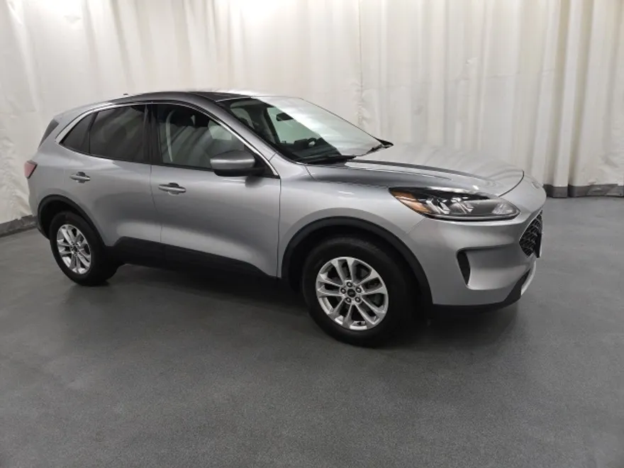 2021 Ford Escape SE photo 1