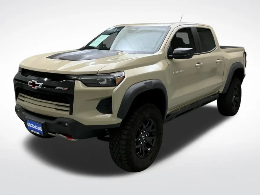 2024 Chevrolet Colorado ZR2 photo 1