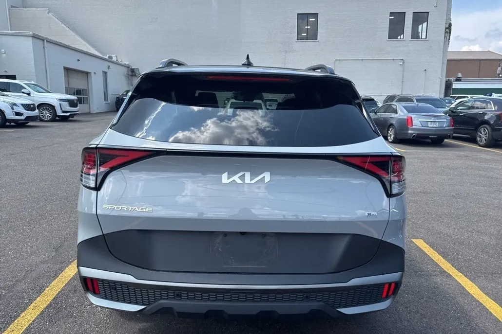 2023 Kia Sportage X-Pro photo 1