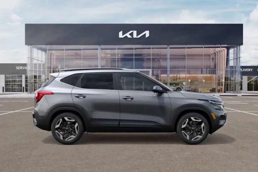 2026 Kia Seltos SX photo 1