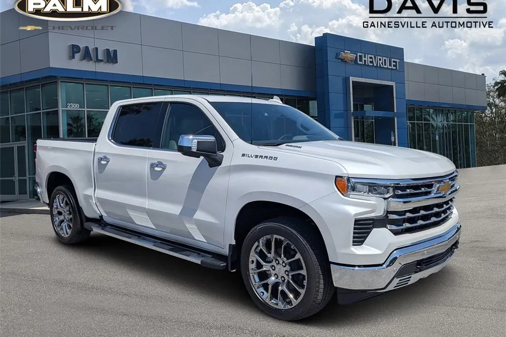 2025 Chevrolet Silverado 1500 LTZ photo 1