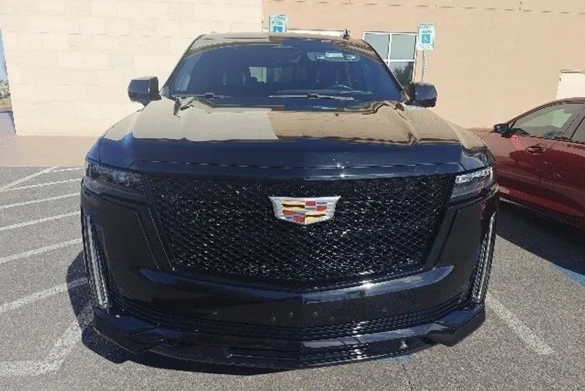 2021 Cadillac Escalade Sport Platinum photo 1
