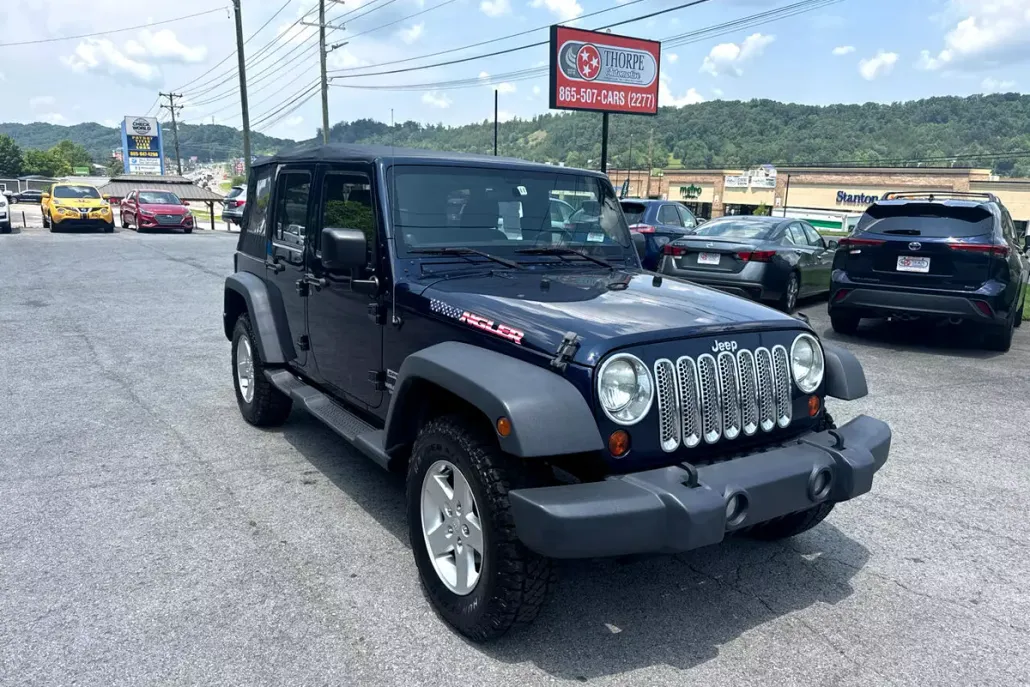2013 Jeep Wrangler Unlimited Sport photo 1