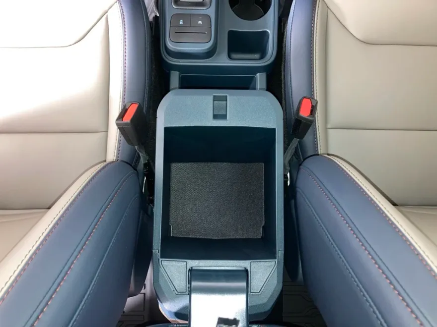 2025 Ford Maverick Lariat photo 1