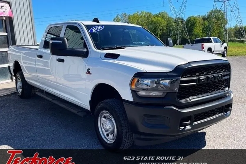 2024 Ram 2500 Tradesman photo 1