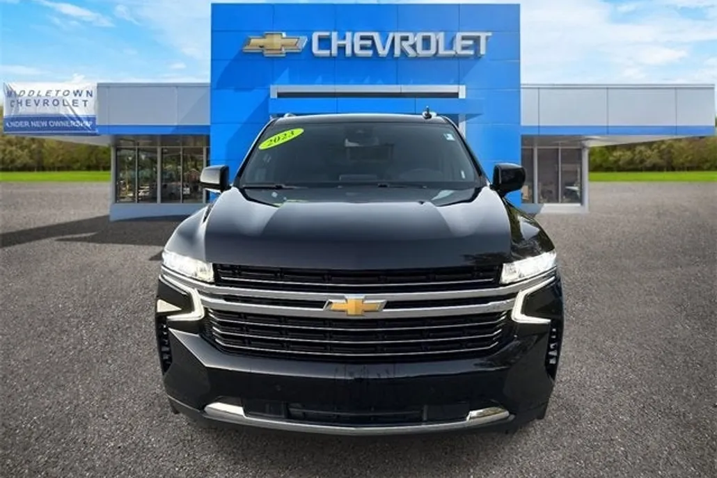2023 Chevrolet Tahoe LT photo 1