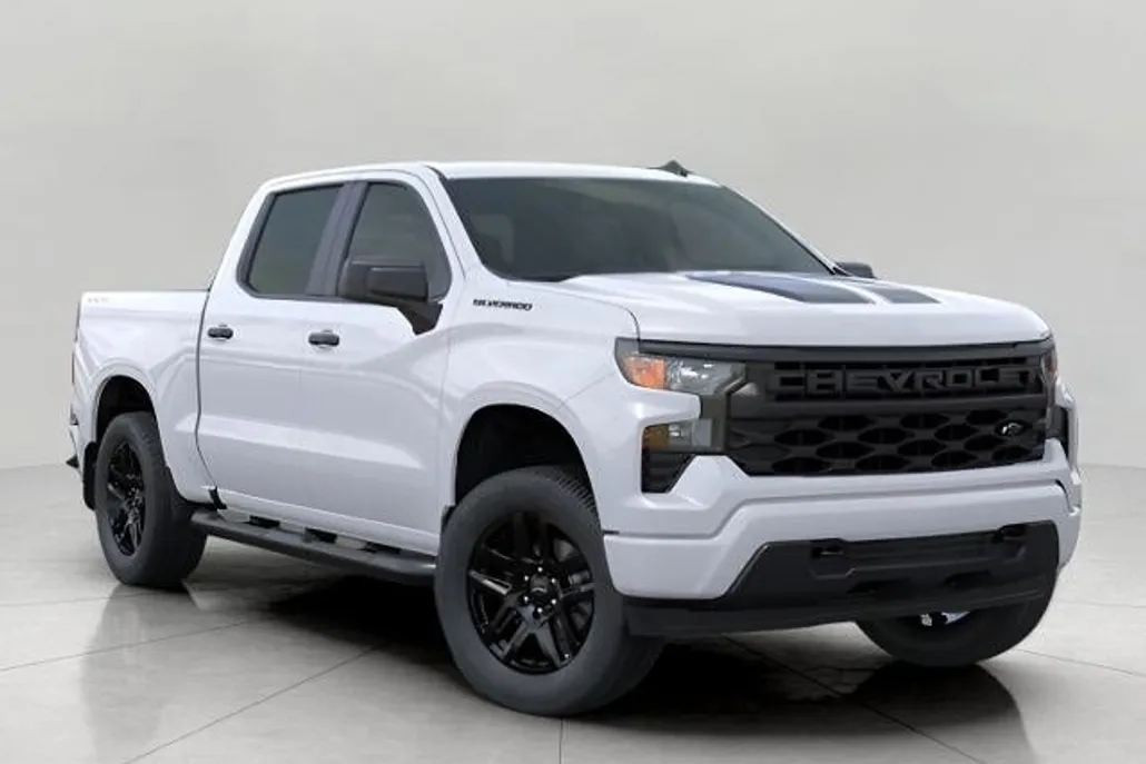 2025 Chevrolet Silverado 1500 Custom photo 1