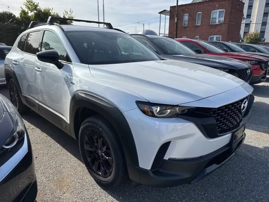 2025 Mazda CX-50 Premium photo 1