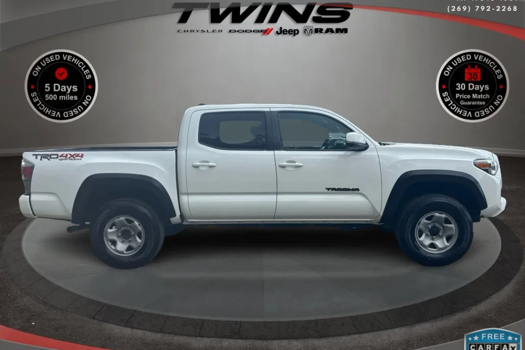 2021 Toyota Tacoma TRD Double Cab V6 photo 1