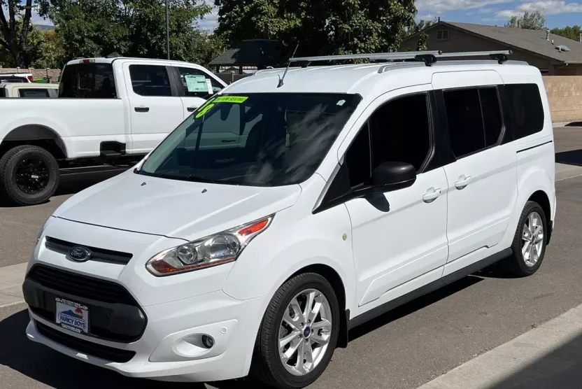 2018 Ford Transit Connect XLT photo 1