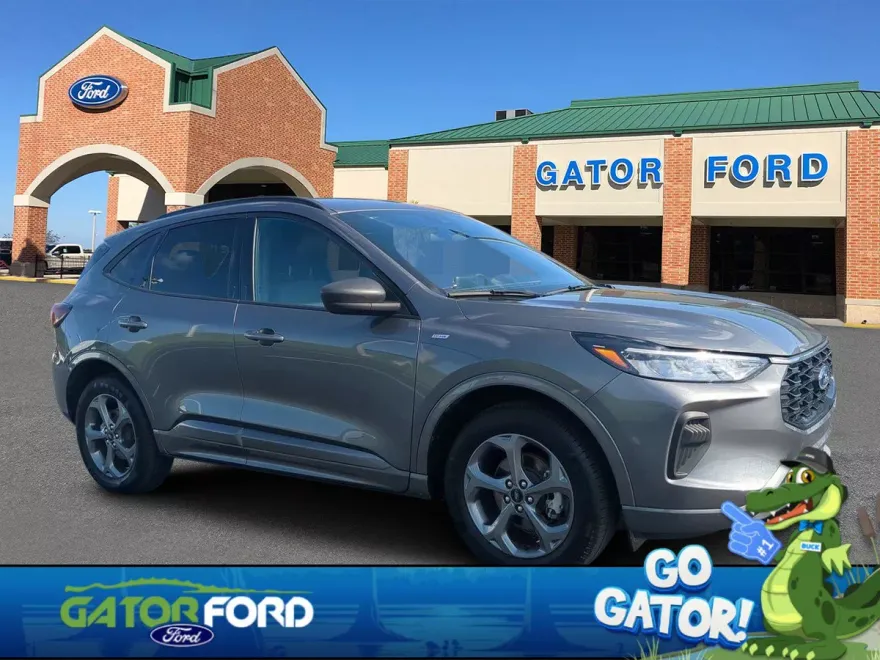 2023 Ford Escape ST-Line photo 1
