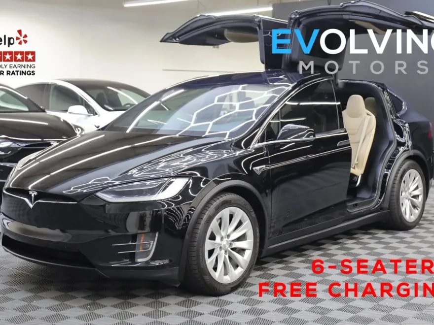 2016 Tesla Model X 90D photo 1