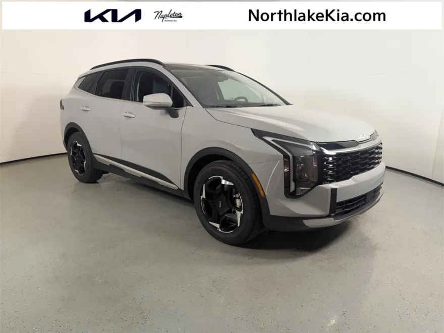 2026 Kia Sportage EX photo 1
