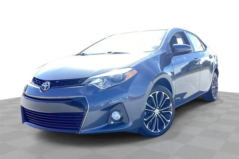 2014 Toyota Corolla Plus photo 1