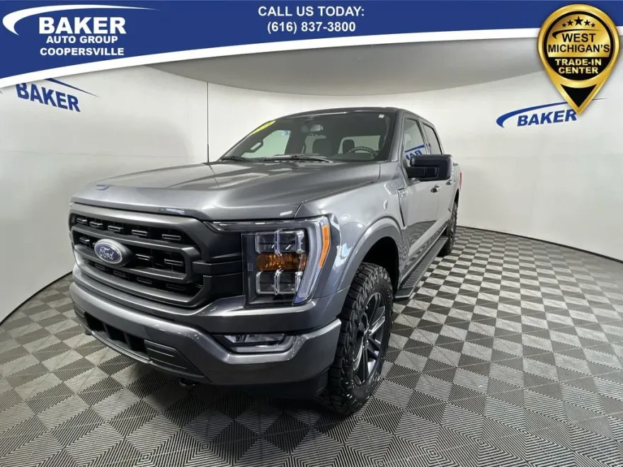 2023 Ford F-150 XLT photo 1