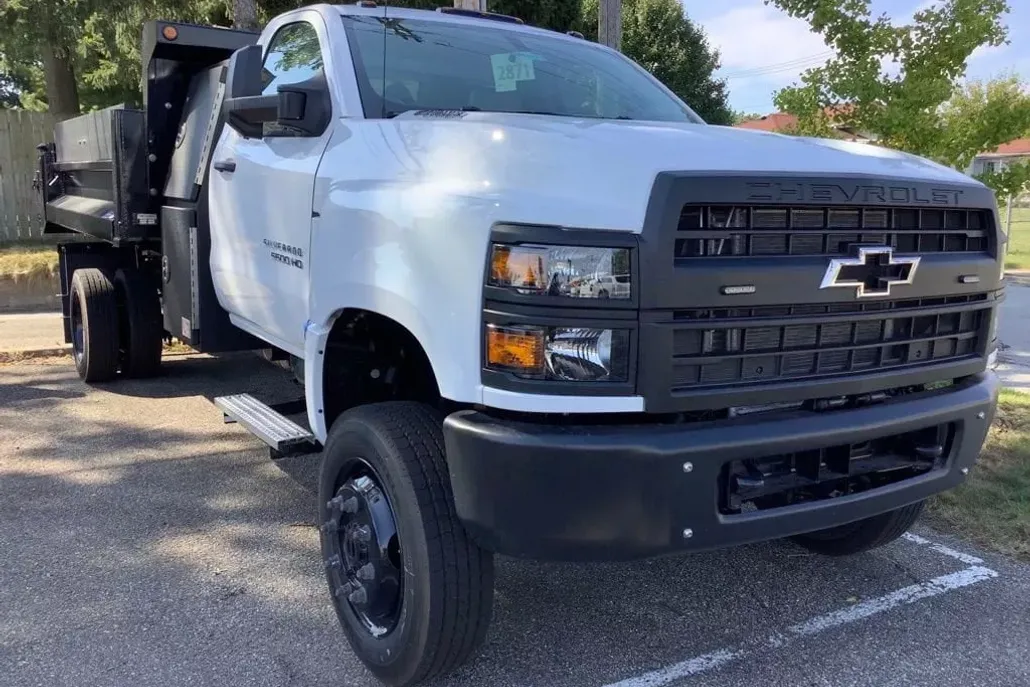 2024 Chevrolet Silverado 5500HD Work Truck photo 1