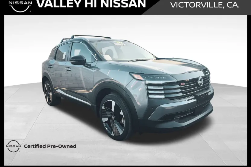 2025 Nissan Kicks SR photo 1