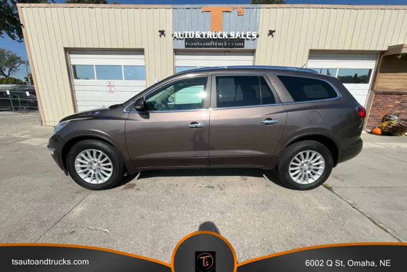 2012 Buick Enclave Leather photo 1