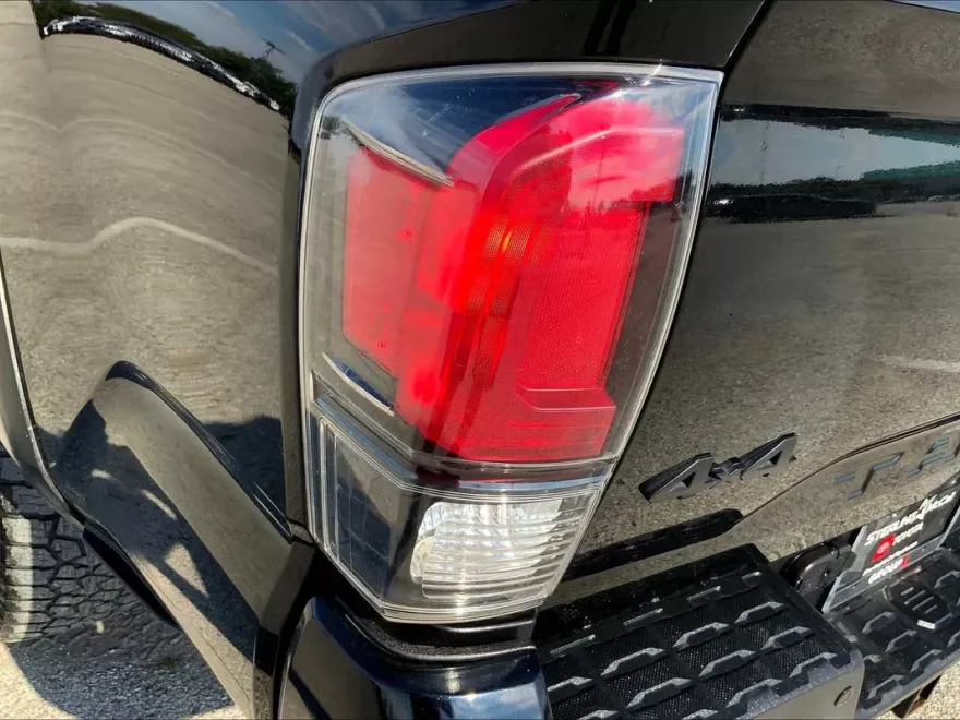 2019 Toyota Tacoma TRD Pro photo 27