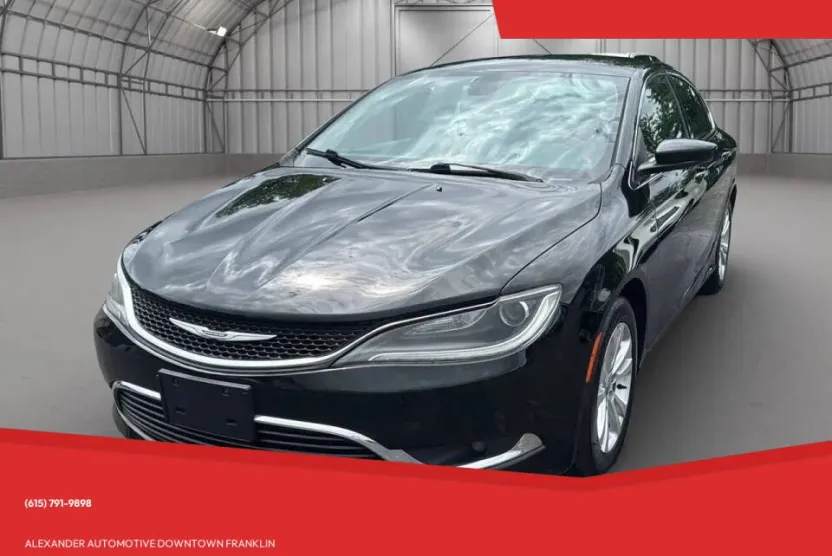 2016 Chrysler 200 Limited photo 1