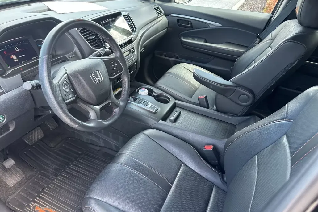 2022 Honda Pilot TrailSport photo 1