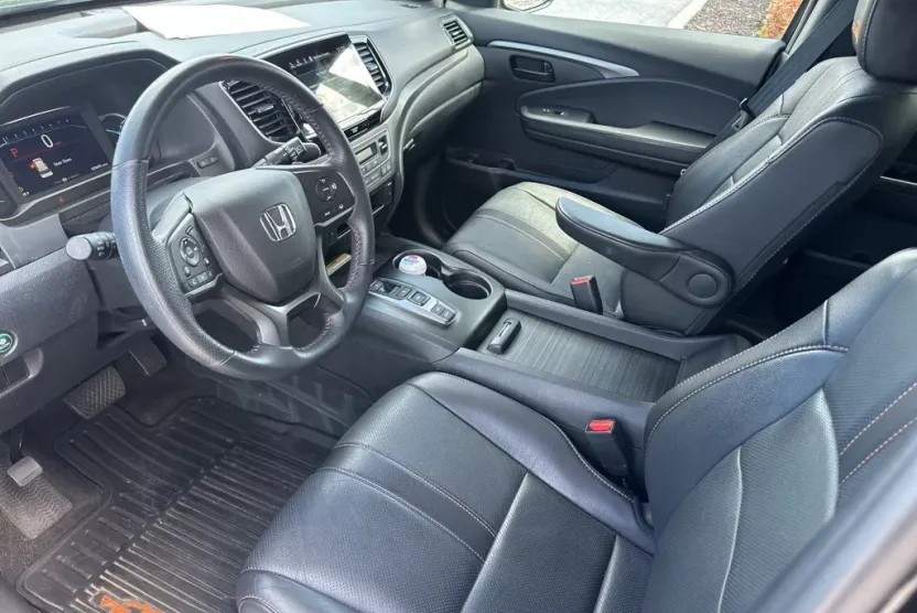 2022 Honda Pilot TrailSport photo 1