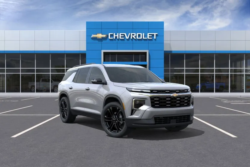 2026 Chevrolet Traverse photo 1