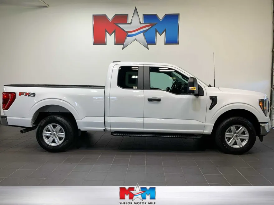 2023 Ford F-150 XL photo 1