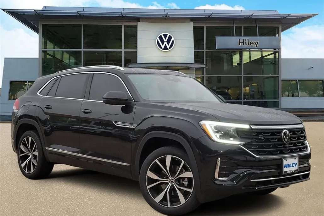 2025 Volkswagen Atlas Cross Sport SEL Premium R-Line photo 1