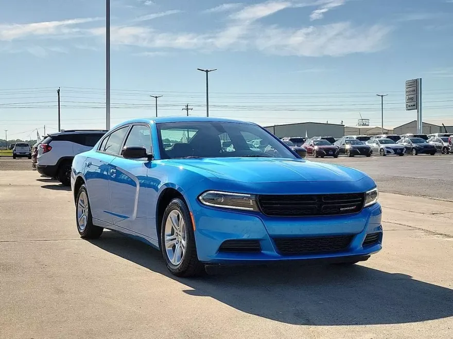 2023 Dodge Charger SXT photo 1