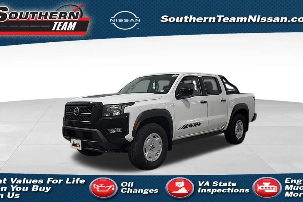 2024 Nissan Frontier SV photo 1
