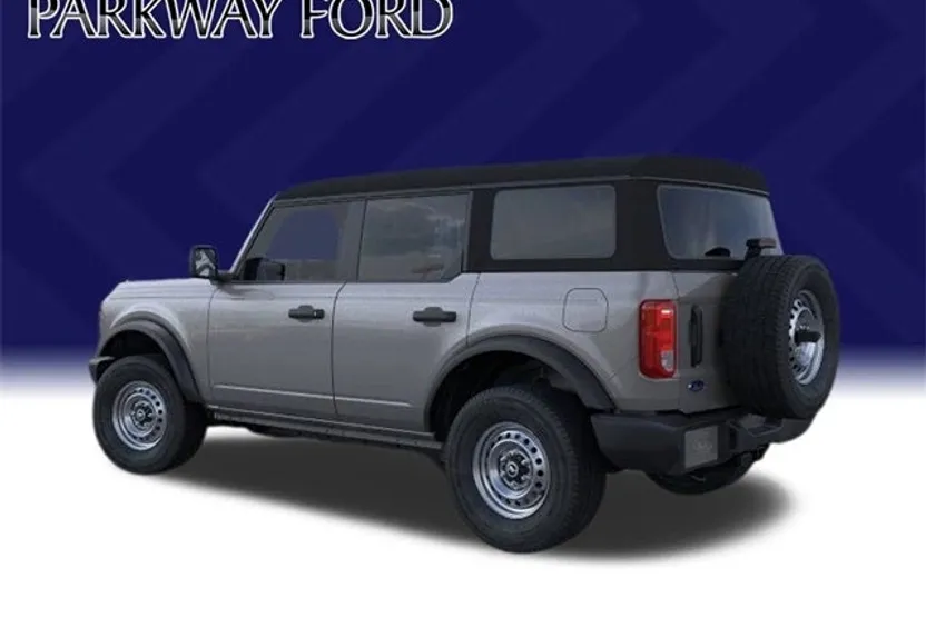 2025 Ford Bronco Base photo 1