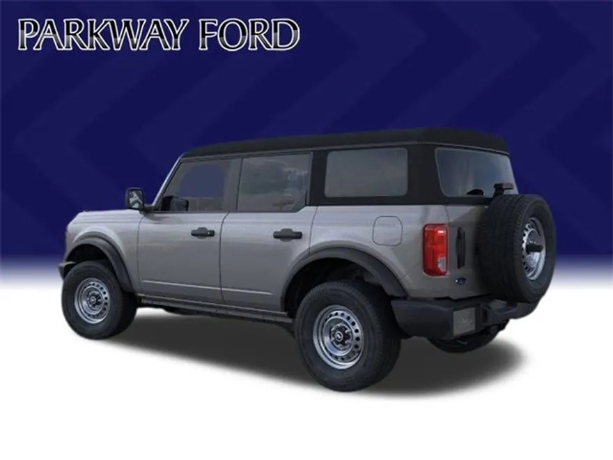 2025 Ford Bronco Base photo 1