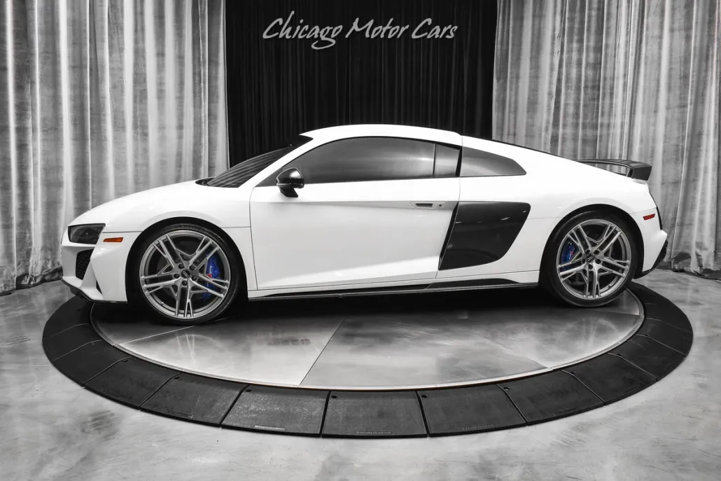 2021 Audi R8 5.2 V10 Performance Coupe Quattro photo 1