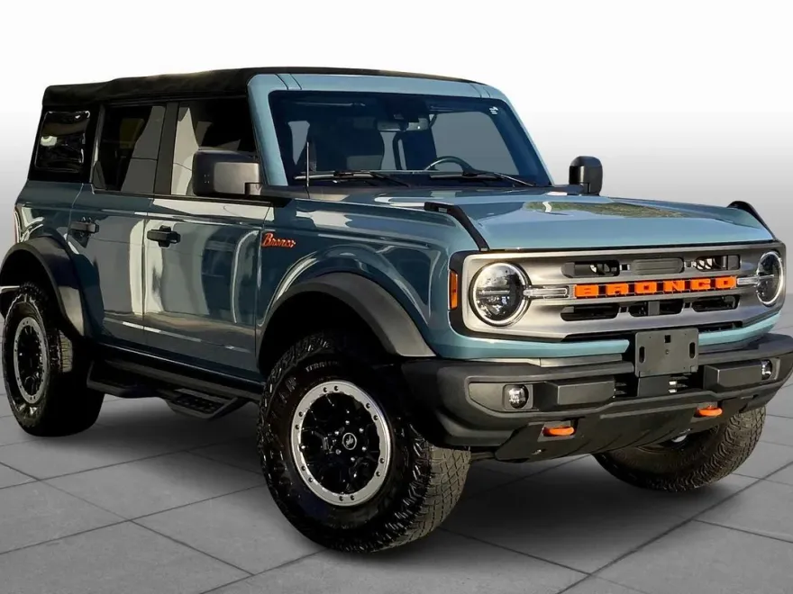 2022 Ford Bronco Big Bend photo 1