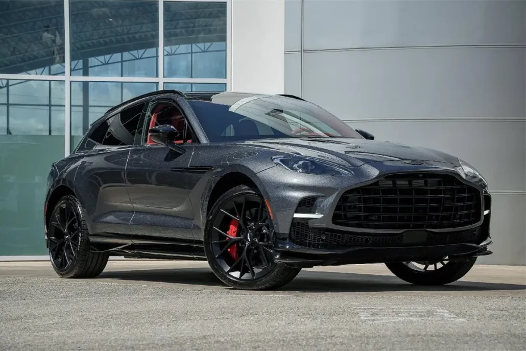 2025 Aston Martin DBX AM8 DBX707 photo 1