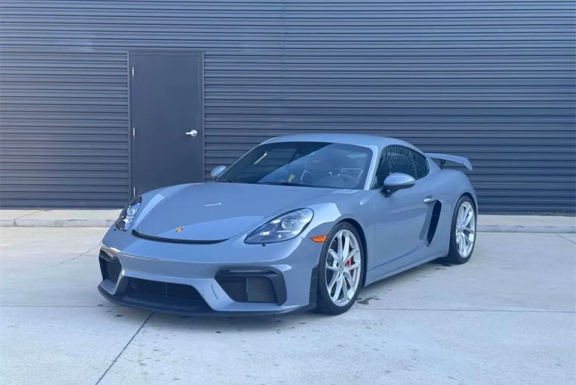 2023 Porsche Cayman GT4 photo 1