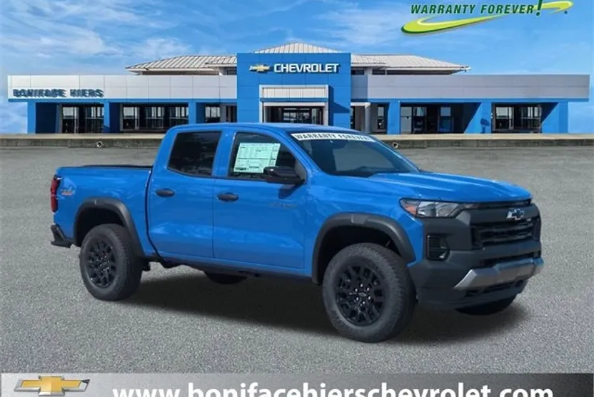 2026 Chevrolet Colorado Trail Boss photo 1