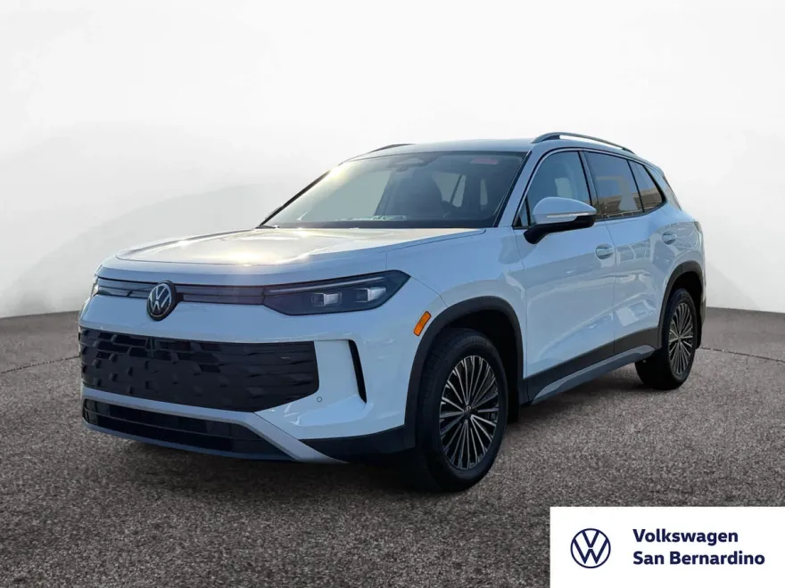 2025 Volkswagen Tiguan S photo 1