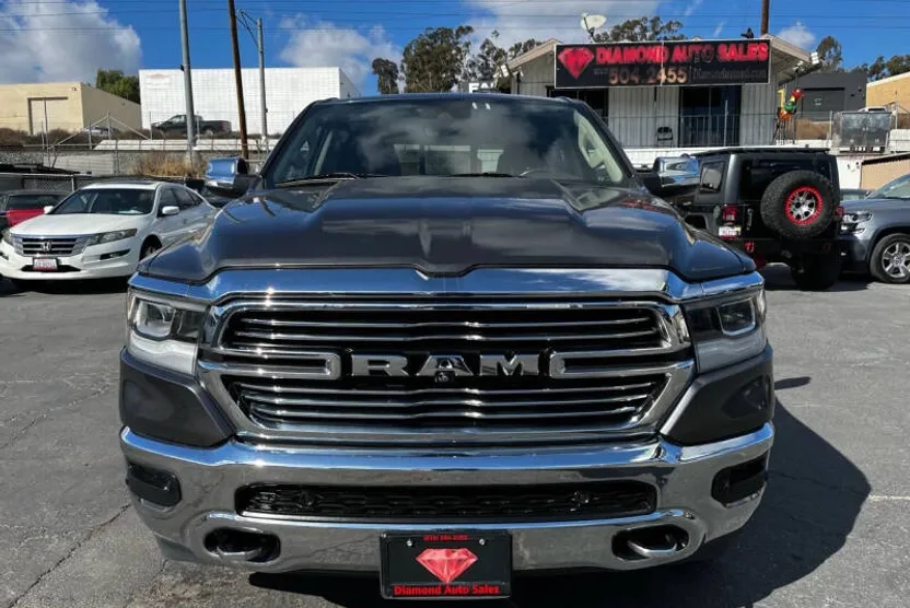 2019 Ram 1500 Laramie photo 1