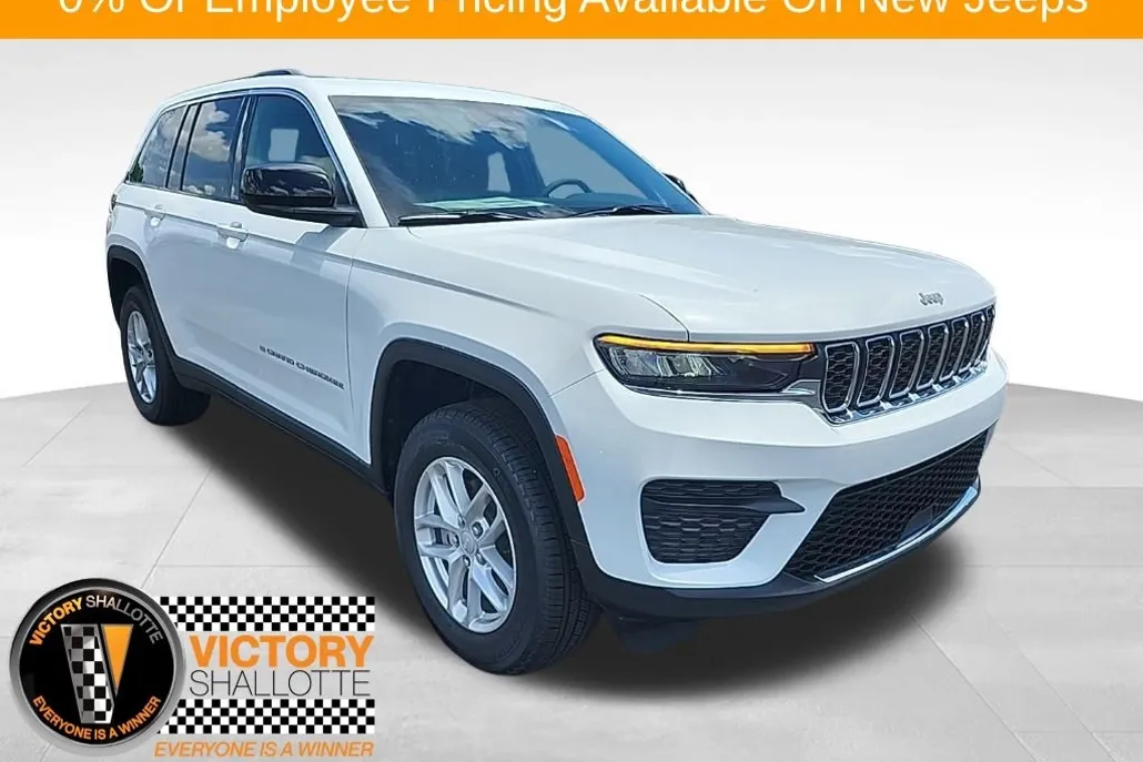2025 Jeep Grand Cherokee Laredo X photo 1