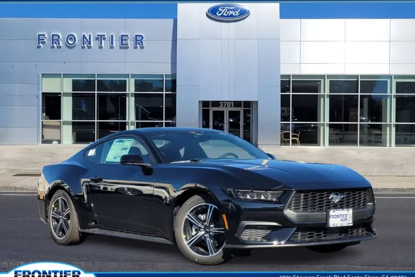 2025 Ford Mustang EcoBoost photo 1