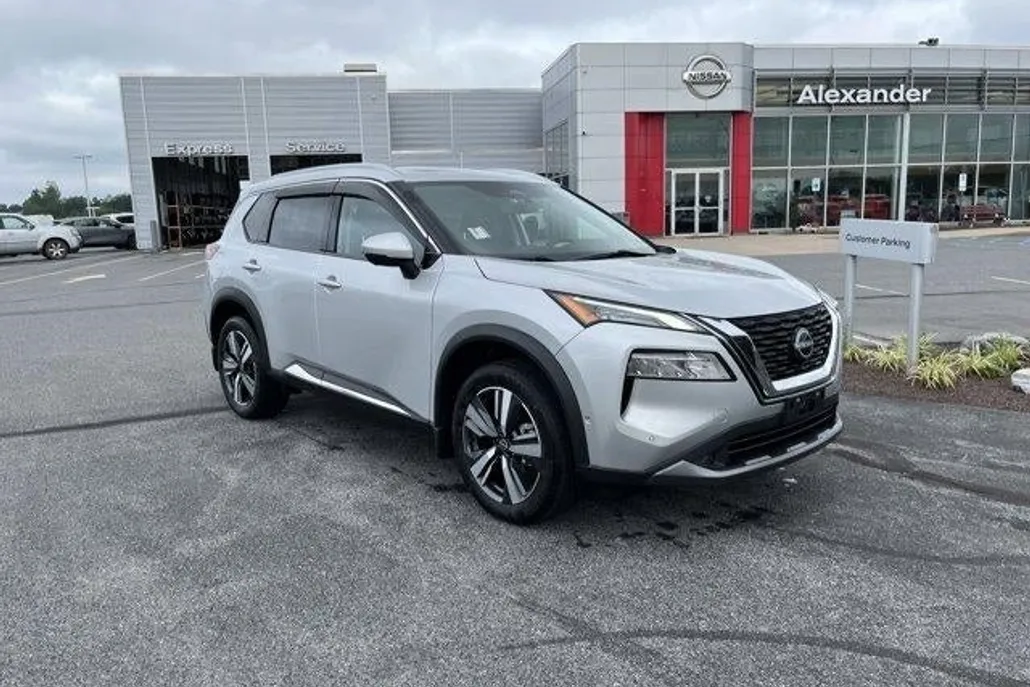 2022 Nissan Rogue AWD SL photo 1