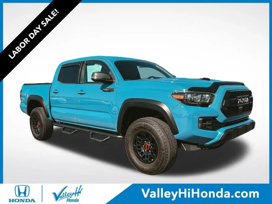 2018 Toyota Tacoma V6 photo 1