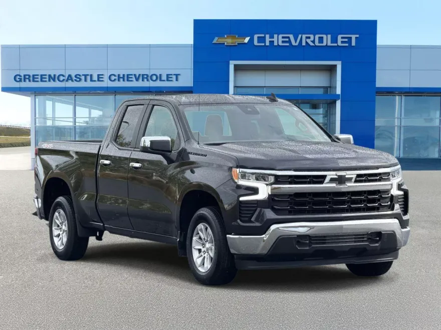 2023 Chevrolet Silverado 1500 LT photo 1