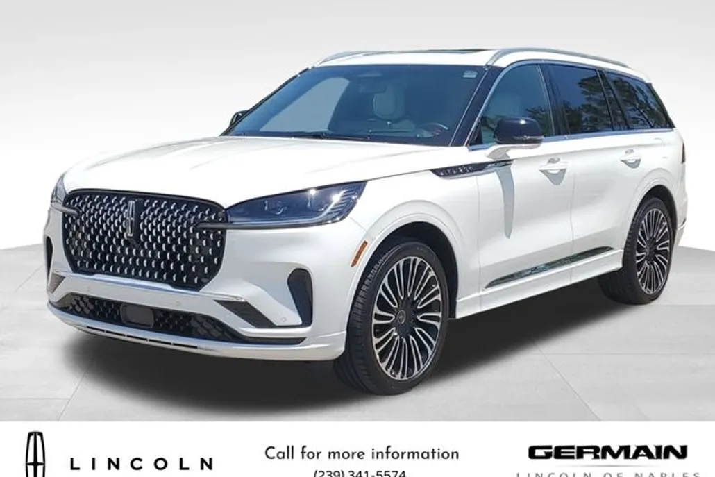 2025 Lincoln Aviator Black Label photo 1